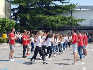 Odplesali so svoj zadnji dijaški ples3